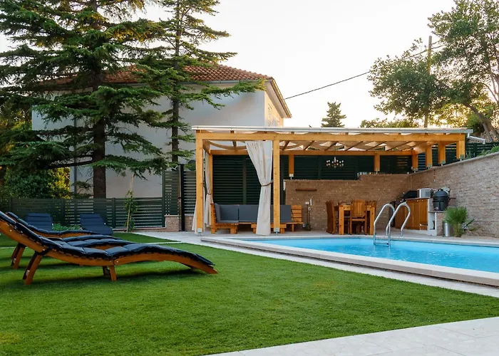 House Boban With Private Pool And Garage * Mimice